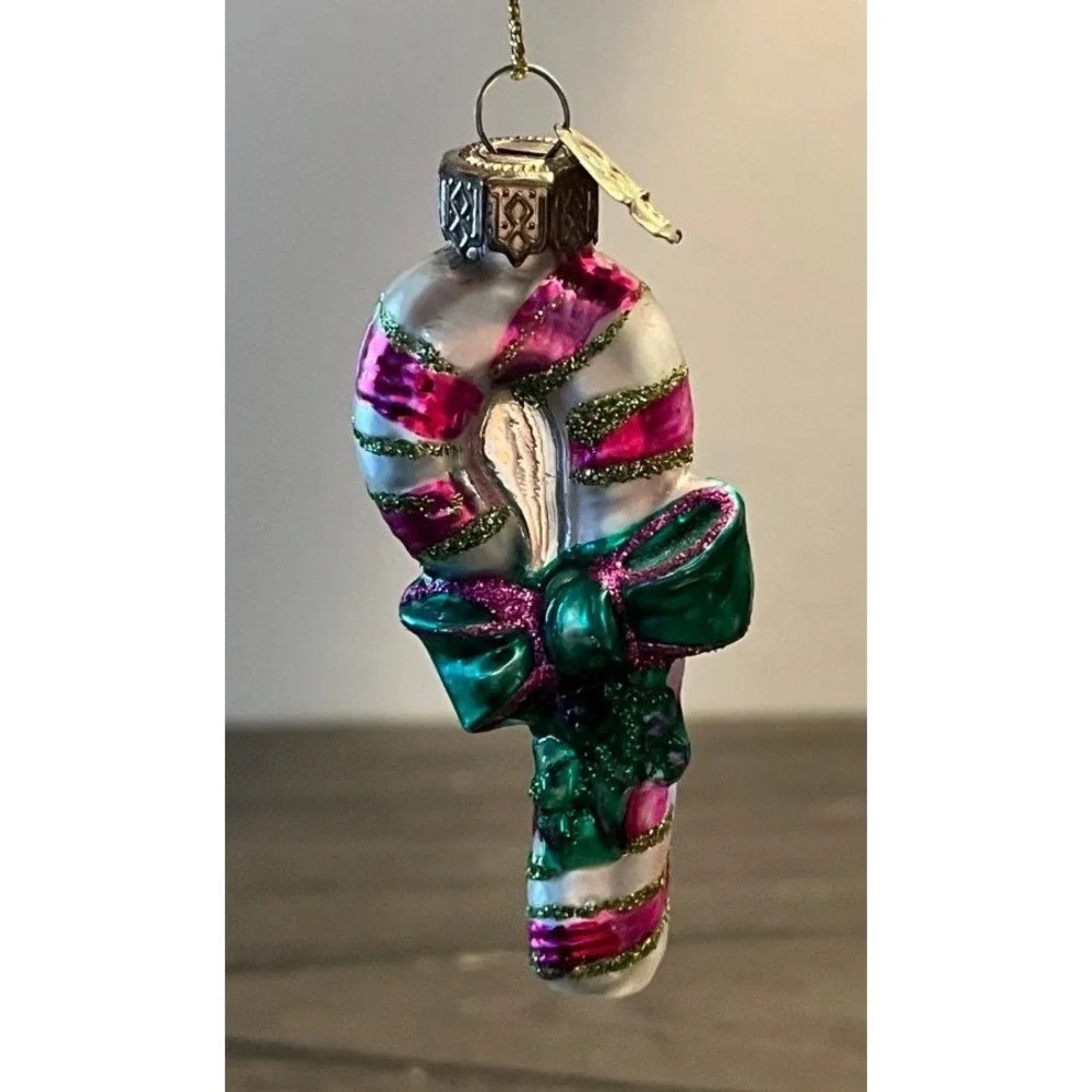 Thomas Pacconi Classics 2003 Candy Cane Wreath Glass Christmas Ornament 3.25